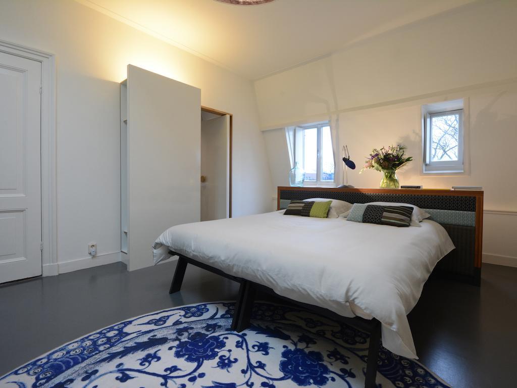 Het Blauwe Uur Bed & Breakfast Наймеген Стая снимка