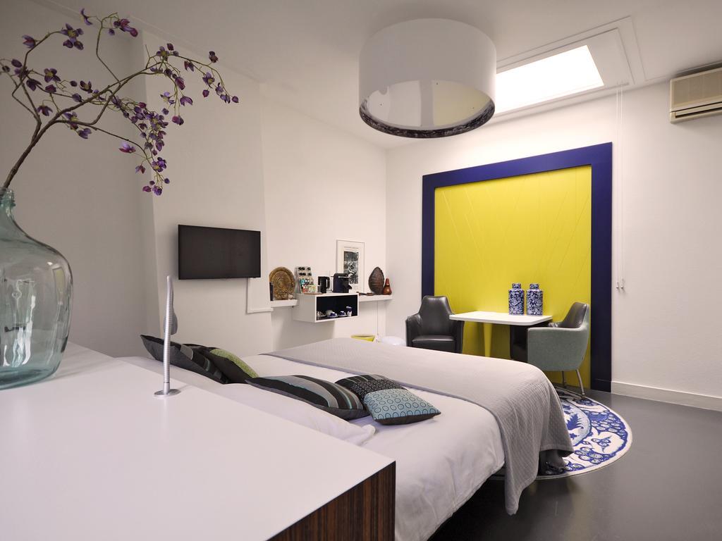 Het Blauwe Uur Bed & Breakfast Наймеген Екстериор снимка